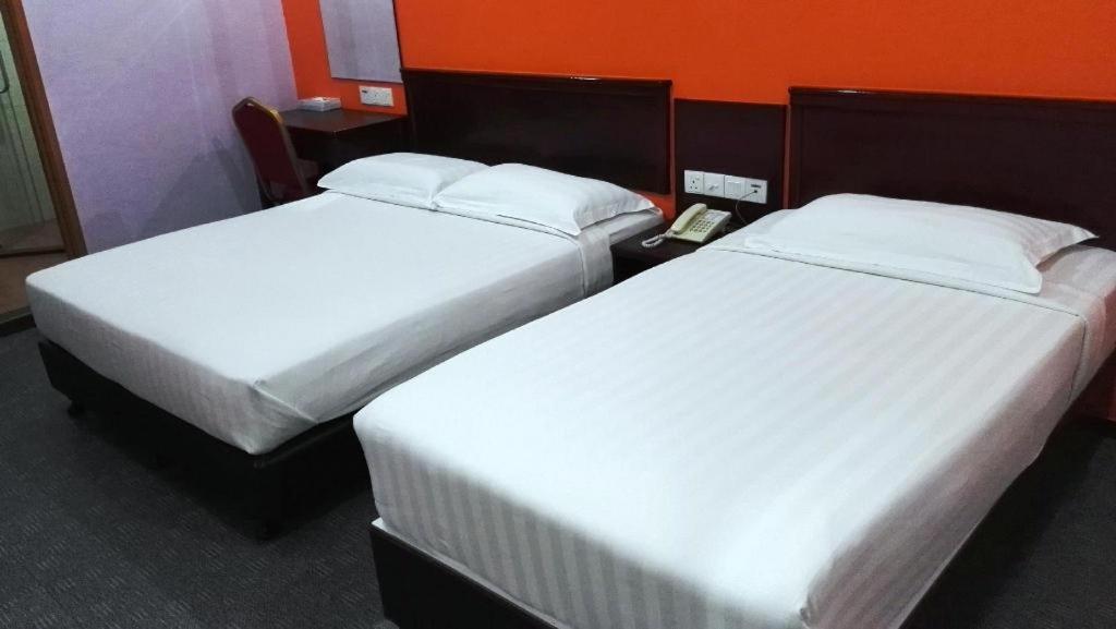 Id Hotel Segamat Exterior foto