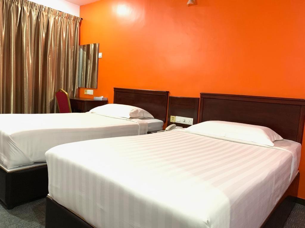 Id Hotel Segamat Exterior foto